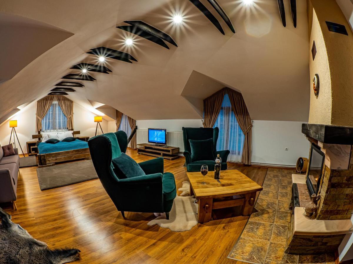 Hotel Casa Delia Kimpulung Mołdawski Zewnętrze zdjęcie